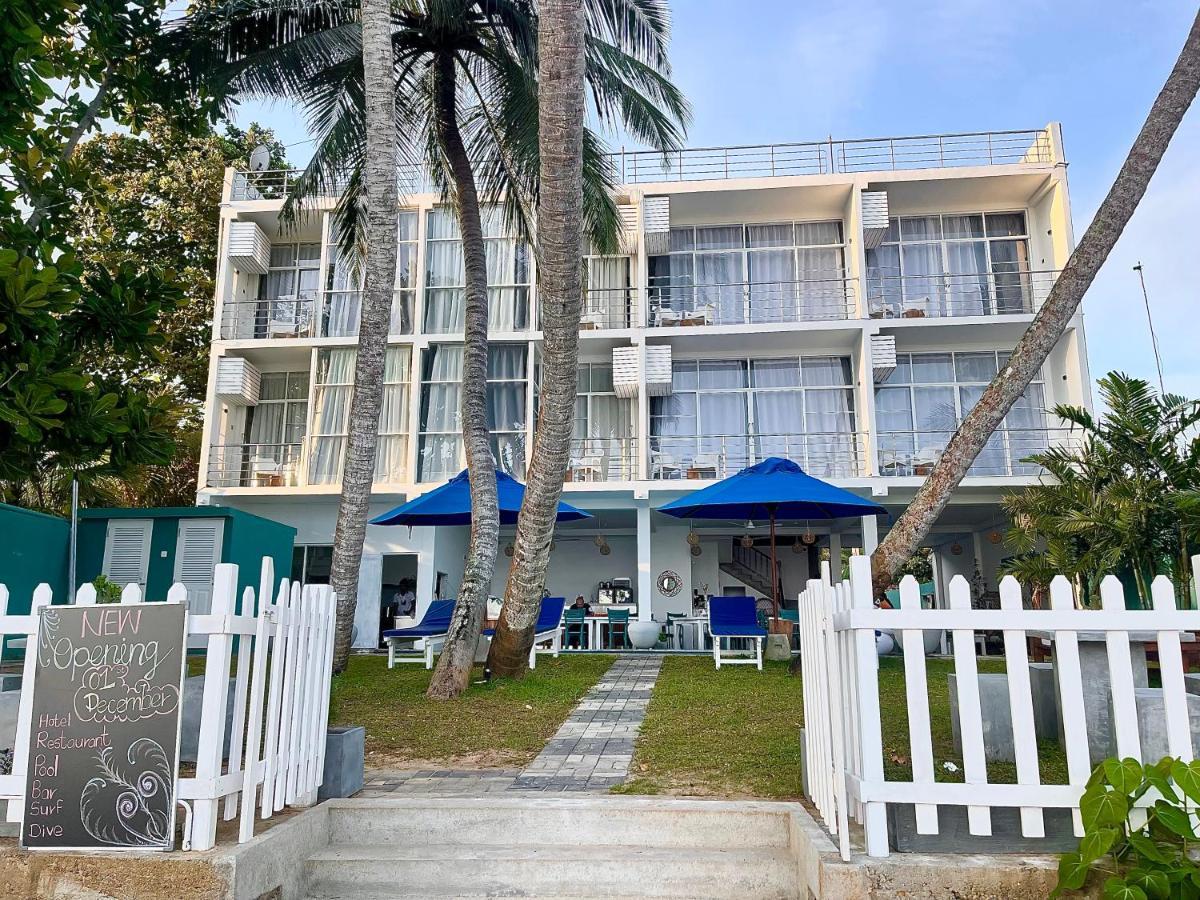 Smeralda Beach Hotel Dikwella Exterior photo